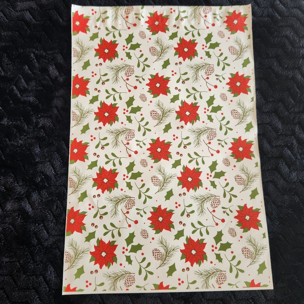 Poinsettia/Winter 10 X 13 Poly Mailers
